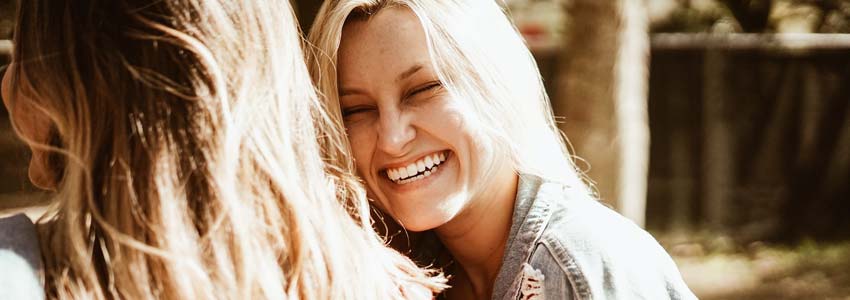 Comment redonner de l'éclat à la peau de façon naturelle, malgré les années ?